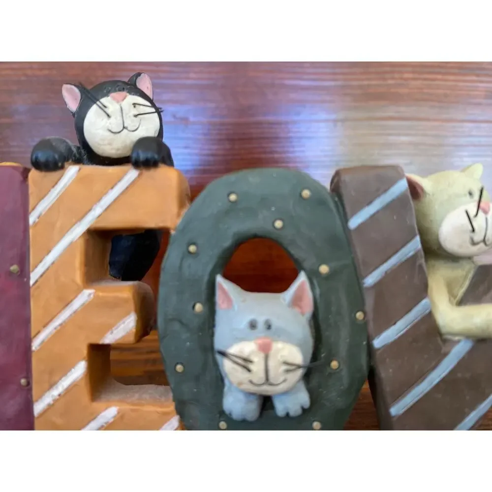 MEOW Cats and Cat and Mouse Suzi Skoglund Kitties Cat Kitty Figure 2008